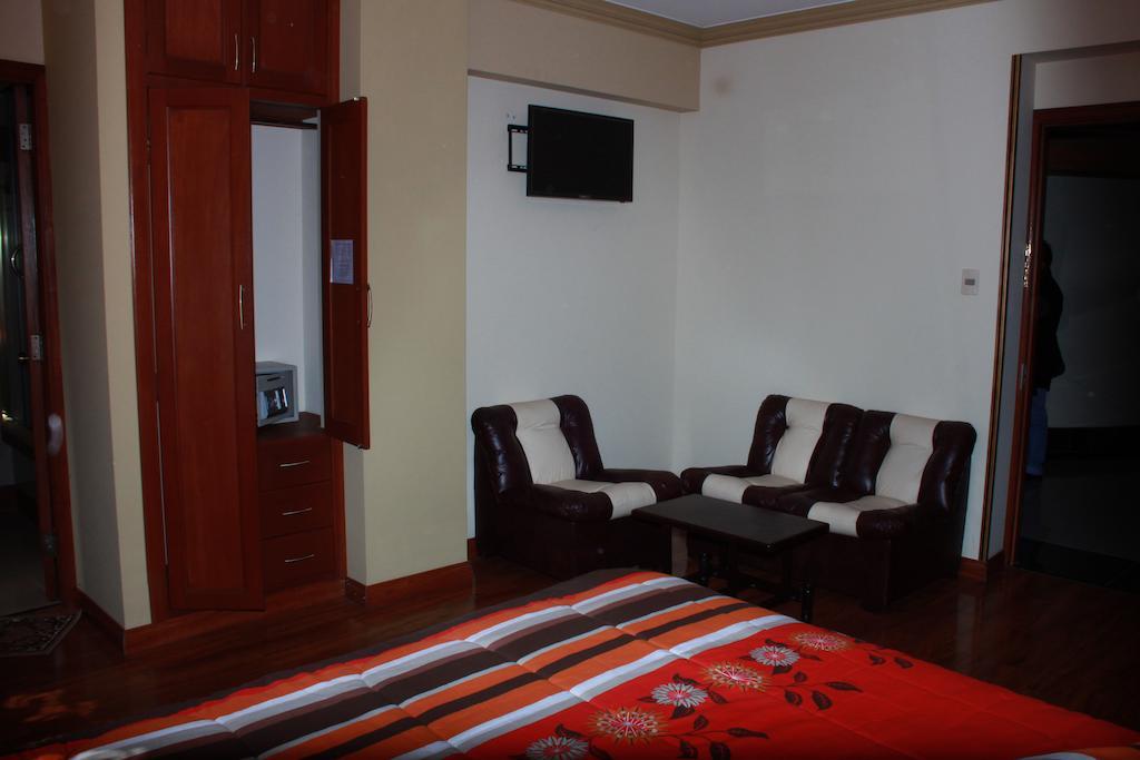 Golden Palace La Paz Habitación foto